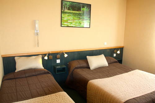 Imagen de la habitación del Hotel Du Midi, RODEZ. Foto 3