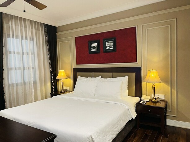 Imagen de la habitación del Hotel Du Monde. Foto 22