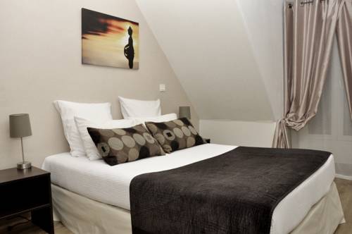 Imagen de la habitación del Hotel Du Mont Blanc, Barrio Latino-Pante&oacute;n. Foto 12