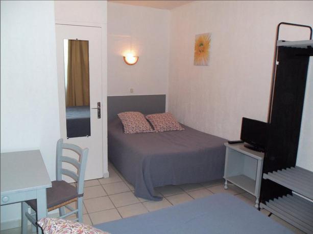 Imagen de la habitación del Hotel Du Mus&eacute;e, Menton. Foto 4
