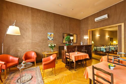 Imagen de los interiores del Hotel Du Nord, BESANCON. Foto 18