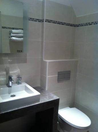 Imagen de la habitación del Hotel Du Nord, COMPIEGNE. Foto 4