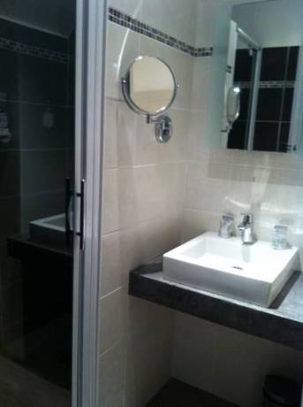 Imagen de la habitación del Hotel Du Nord, COMPIEGNE. Foto 5