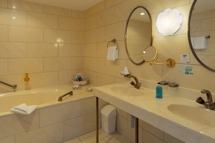 Imagen de la habitación del Hotel Du Nord, INTERLAKEN. Foto 12