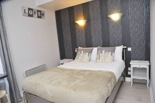 Imagen de la habitación del Hotel Du Nord - Ville-haute. Foto 4
