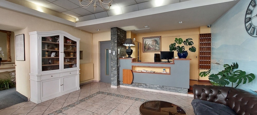 Imagen de los interiores del Hotel Du Palais, Evian Les Bains. Foto 16