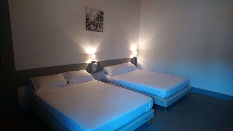 Imagen de la habitación del Hotel Du Palais, Evian Les Bains. Foto 11