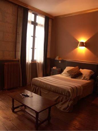 Imagen de la habitación del Hotel Du Palais. Foto 4