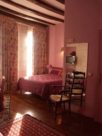 Imagen de la habitación del Hotel Du Palais. Foto 5