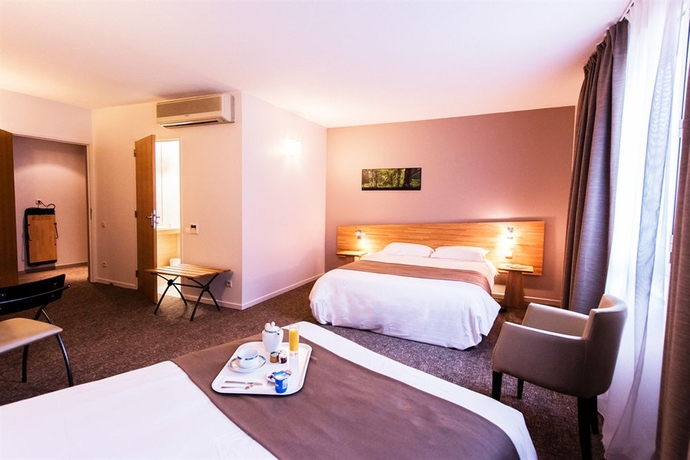 Imagen de la habitación del Hotel Du Palois - Pau Centre Bosquet. Foto 11