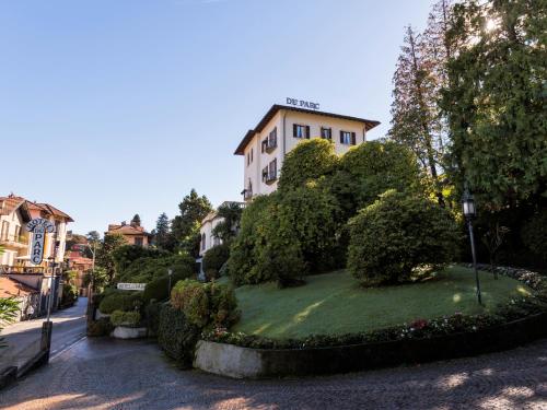 Imagen general del Hotel Du Parc, Binda. Foto 1