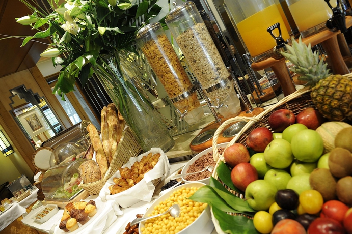 Imagen del bar/restaurante del Hotel Du Parc - Centre Ville. Foto 3