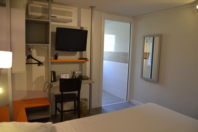 Imagen de la habitación del Hotel Du Parc Euromédecine. Foto 11