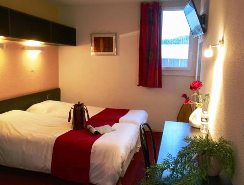 Imagen de la habitación del Hotel Du Parc, LIMOGES. Foto 9