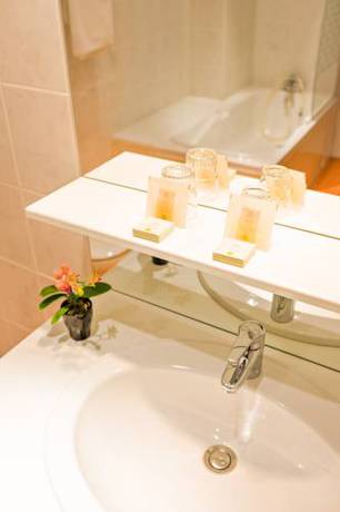 Imagen de la habitación del Hotel Du Parc, Le Mont Dor&eacute;. Foto 3