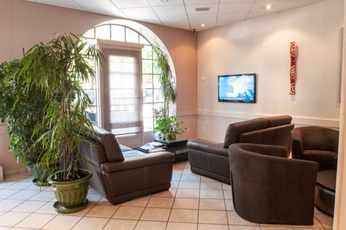 Imagen de la habitación del Hotel Du Parc, Lons le Saunier. Foto 2