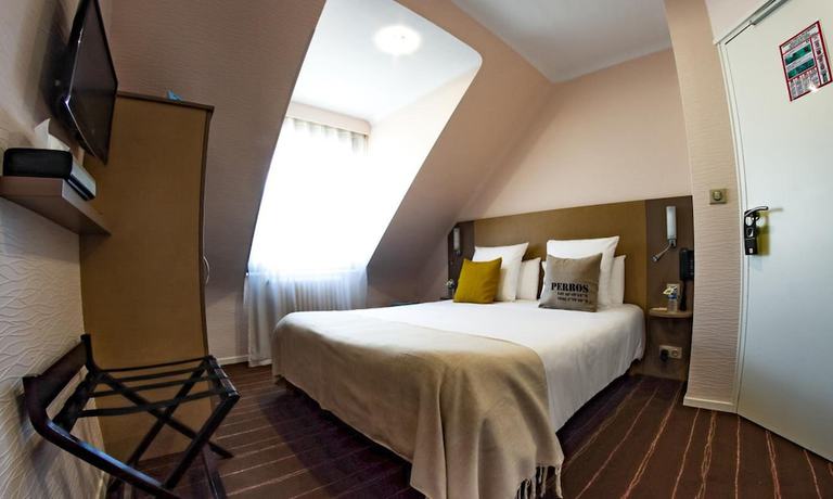 Imagen de la habitación del Hotel Du Parc, PERROS GUIREC. Foto 3