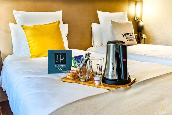Imagen de la habitación del Hotel Du Parc, PERROS GUIREC. Foto 15