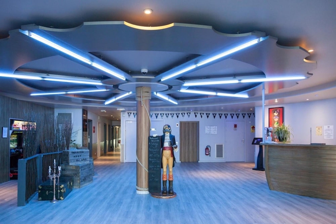 Imagen de los interiores del Hotel Du Parc Pirates. Foto 18