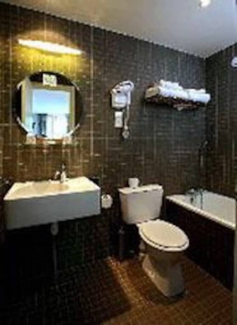 Imagen de la habitación del Hotel Du Parc Saint Charles. Foto 9