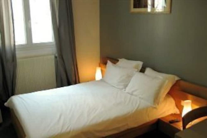 Imagen de la habitación del Hotel Du Parc Saint Charles. Foto 17