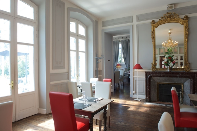 Imagen del bar/restaurante del Hotel Du Parc, Salies de Bearn. Foto 2