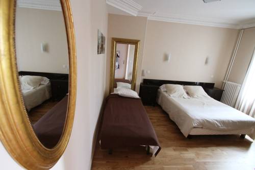 Imagen de la habitación del Hotel Du Parc, VITRY SUR SEINE. Foto 5