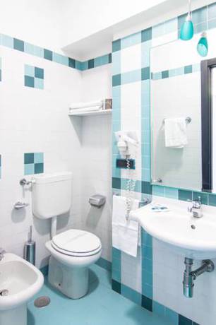 Imagen de la habitación del Hotel Du Park. Foto 6