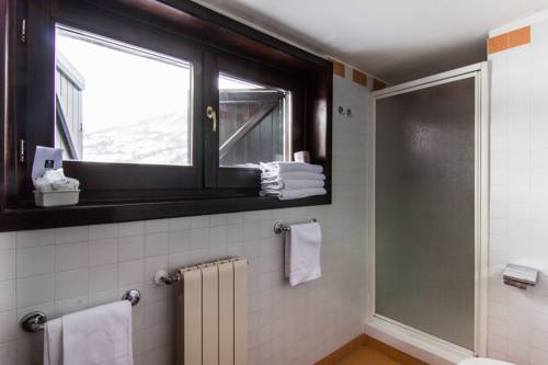 Imagen de la habitación del Hotel Du Park. Foto 7