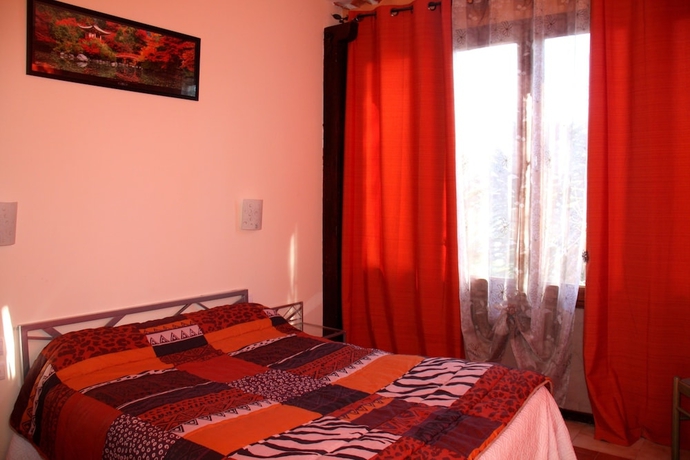Imagen de la habitación del Hotel Du Patriarche. Foto 8