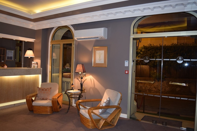 Imagen de los interiores del Hotel Du Petit Palais. Foto 17