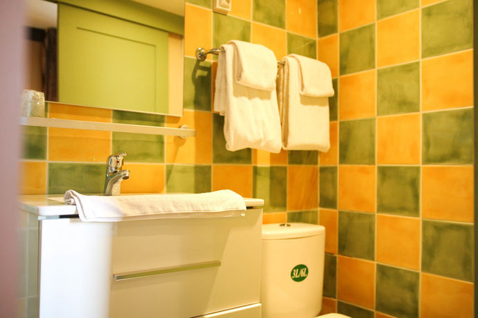 Imagen de la habitación del Hotel Du Pharo. Foto 5