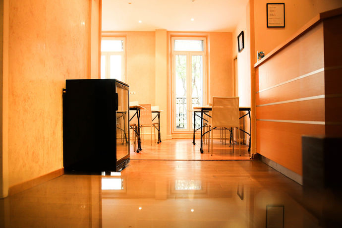 Imagen de los interiores del Hotel Du Pharo. Foto 12