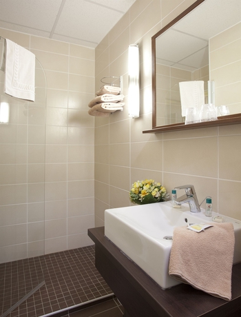 Imagen de la habitación del Hotel Du Poete. Foto 2