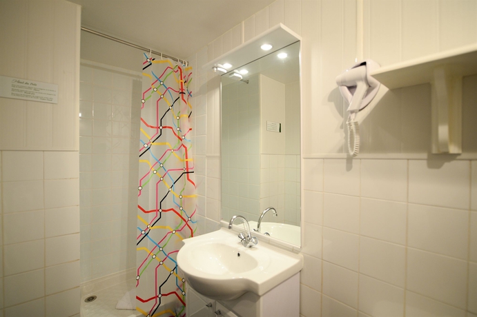 Imagen de la habitación del Hotel Du Polo. Foto 4