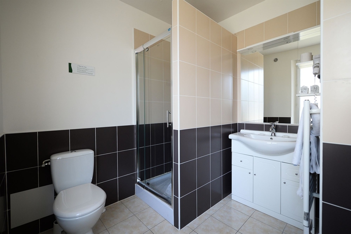 Imagen de la habitación del Hotel Du Polo. Foto 5