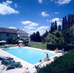 Imagen de la piscina del Hotel Du Pont Neuf. Foto 16