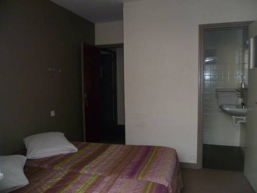 Imagen de la habitación del Hotel Du Port, Concarneau. Foto 7
