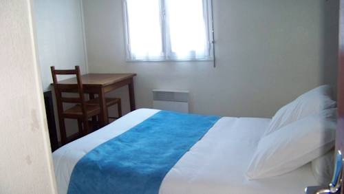 Imagen de la habitación del Hotel Du Port, Concarneau. Foto 12