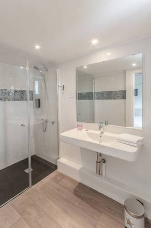 Imagen de la habitación del Hotel Du Port Et De L'aven. Foto 12