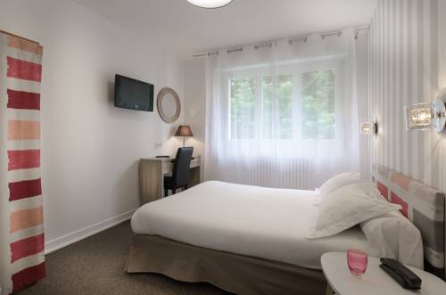 Imagen de la habitación del Hotel Du Port Et De L'aven. Foto 13