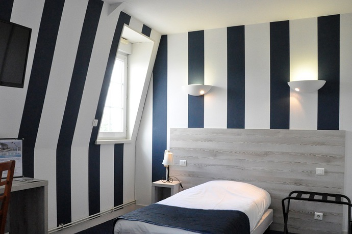 Imagen de la habitación del Hotel Du Port Et Des Bains. Foto 7