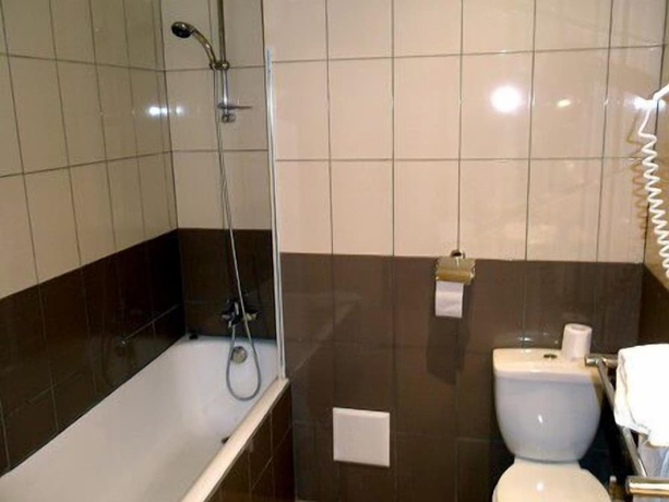 Imagen de la habitación del Hotel Du Portalet. Foto 17