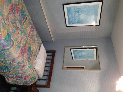 Imagen de la habitación del Hotel Du Rempart. Foto 6