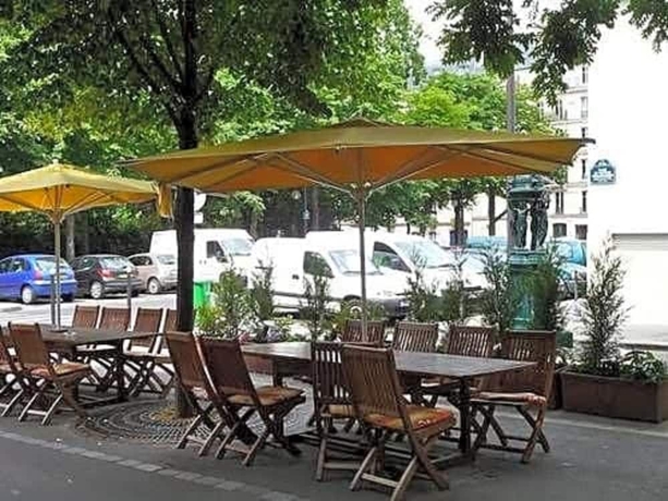 Imagen de los exteriores del Hotel Du Roi René. Foto 17