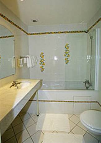 Imagen de la habitación del Hotel Du Sauvage. Foto 15