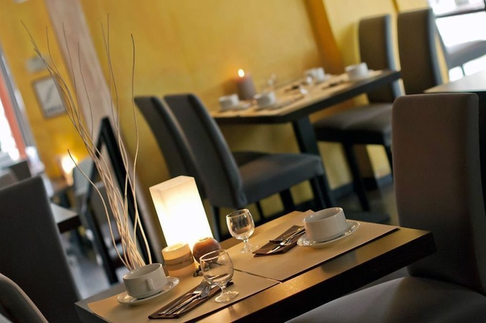 Imagen del bar/restaurante del Hotel Du Soleil Le Terminus. Foto 5
