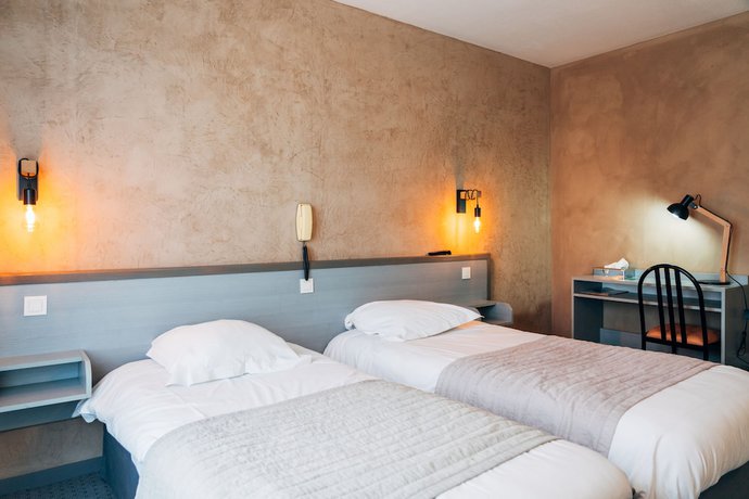 Imagen de la habitación del Hotel Du Soleil Levant. Foto 7