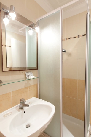 Imagen de la habitación del Hotel Du Square D'anvers. Foto 17