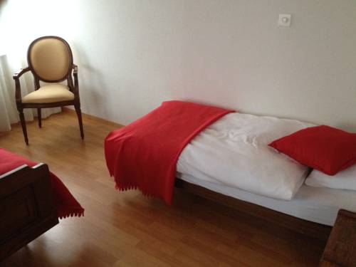 Imagen de la habitación del Hotel Du Stand. Foto 6